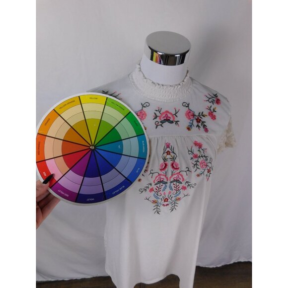 Time and Tru Embroidered Blouse M White Boho Cottagecore Lace - Picture 10 of 16